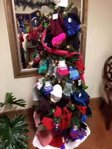 Hat and Mitten Tree